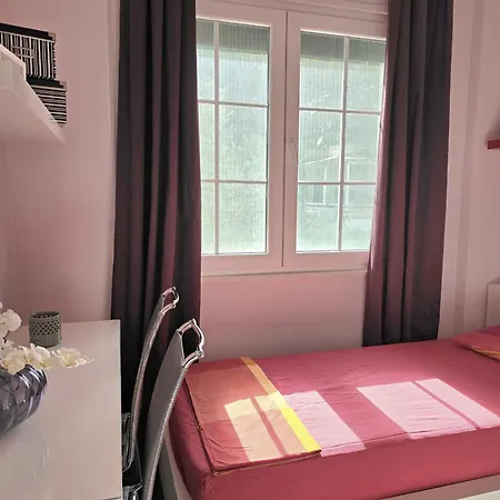 Lura 1 - 220 Villa *